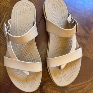 CROCS Women's Beige Strappy Comfort Sandals